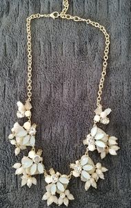Statement necklace